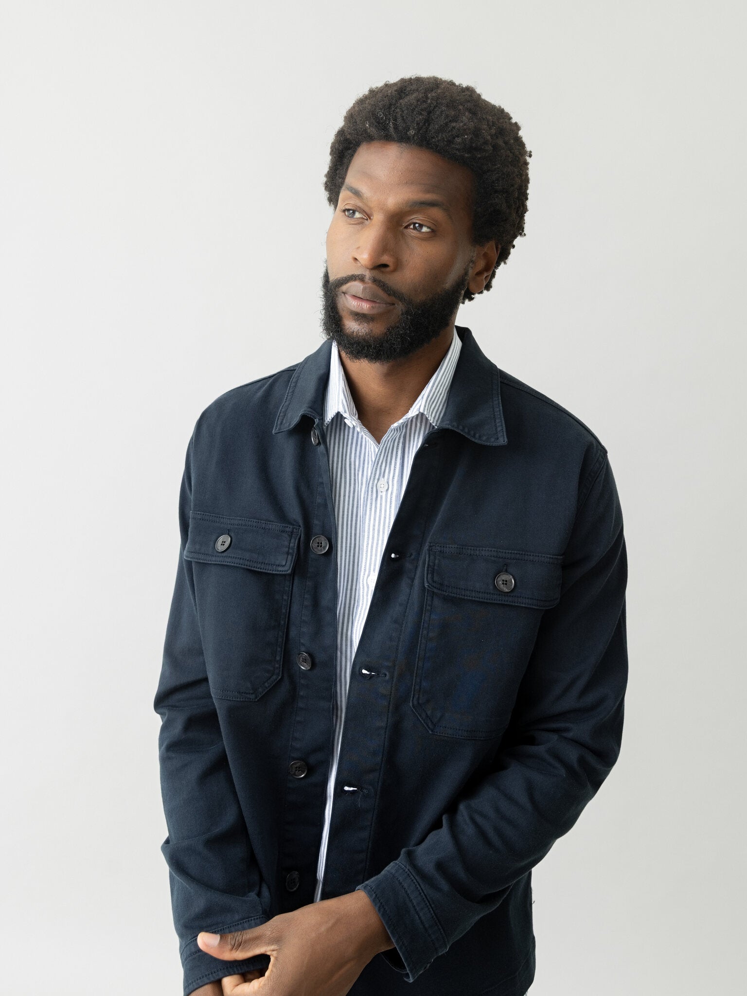 Modelshot / Navy / Detail